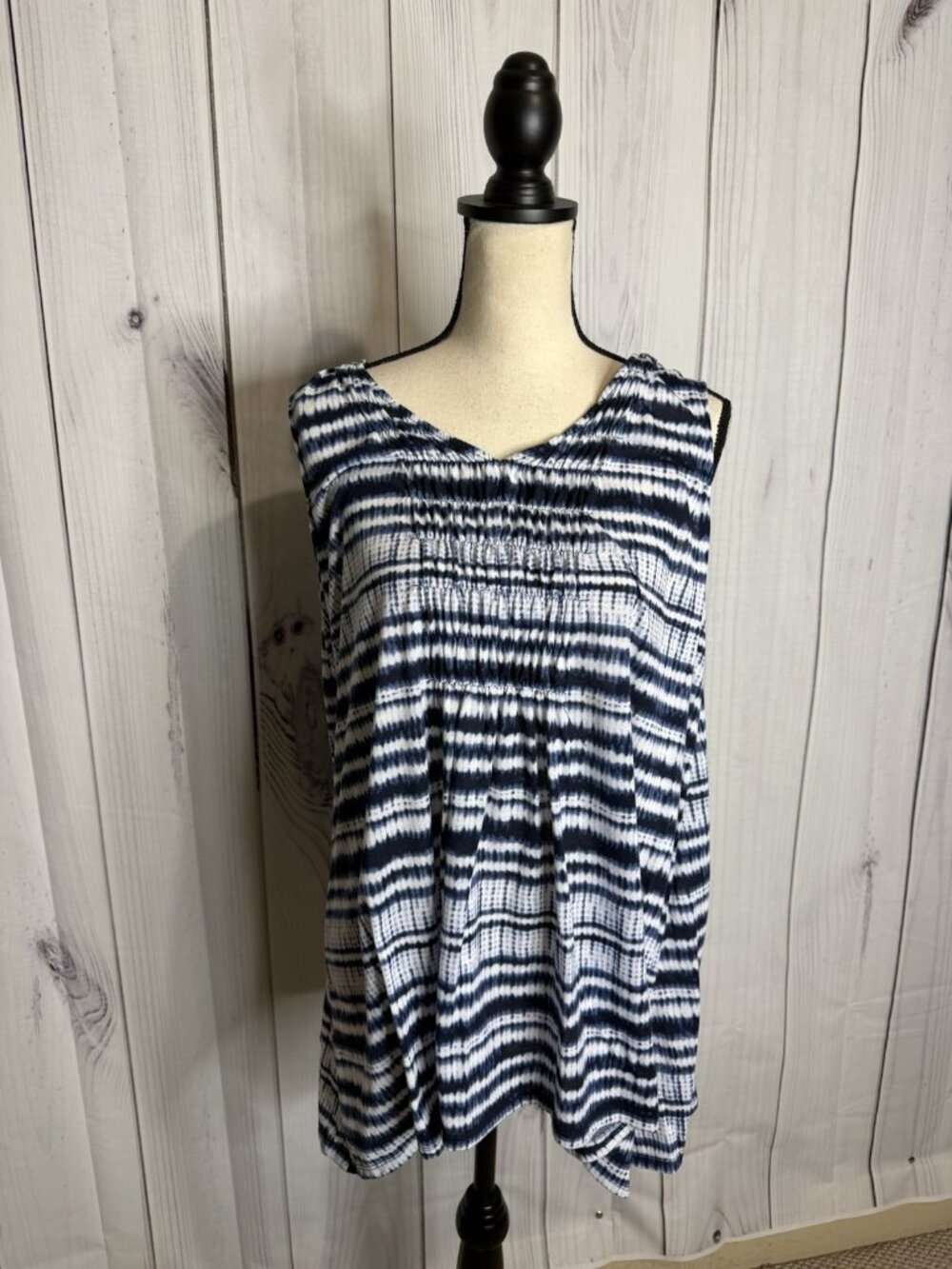 FADED GLORY Blue White Tie Dye Tank Top Tunic V-Neck Women's Size 1X (16W) Knit